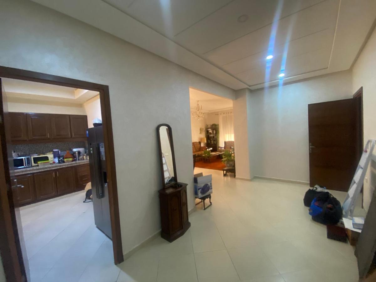 Central 2-Bedrooms W/ Balcony@Downtown Mers Sultan Касабланка Екстер'єр фото